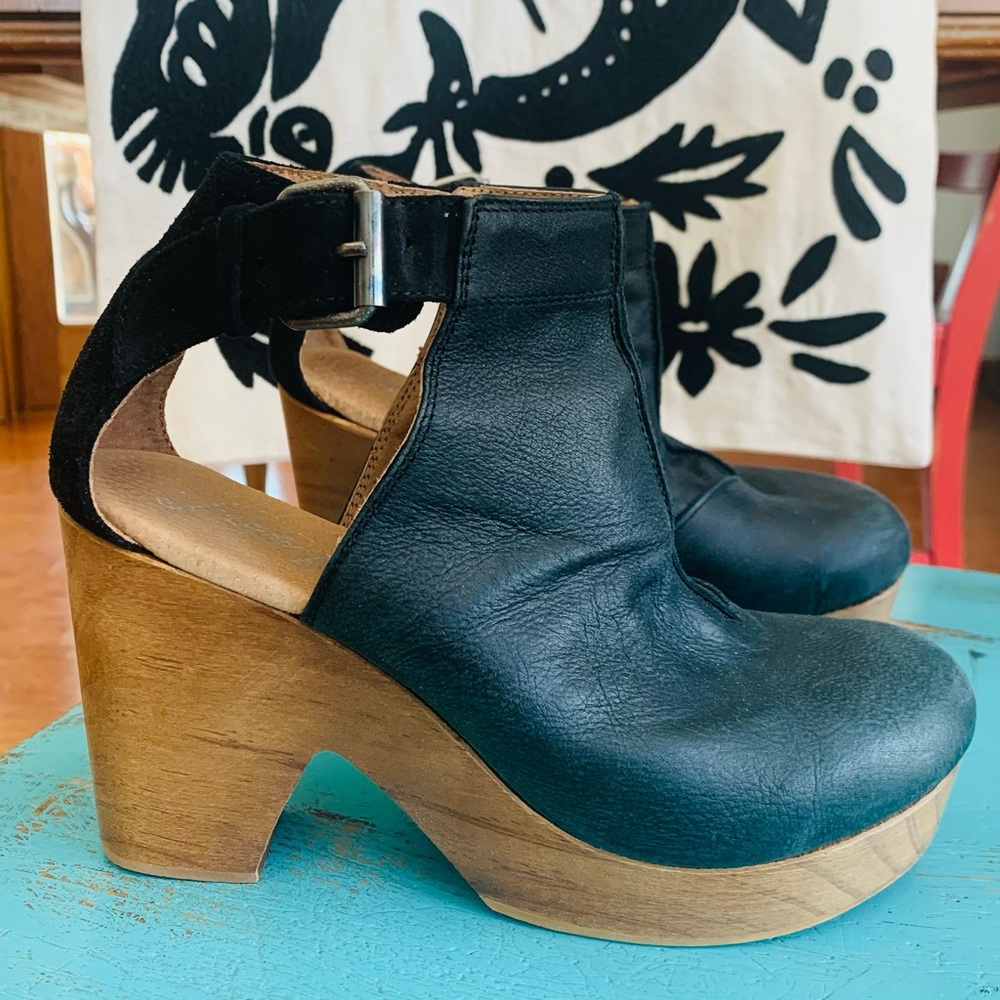 Free People Amber Orchard Clog